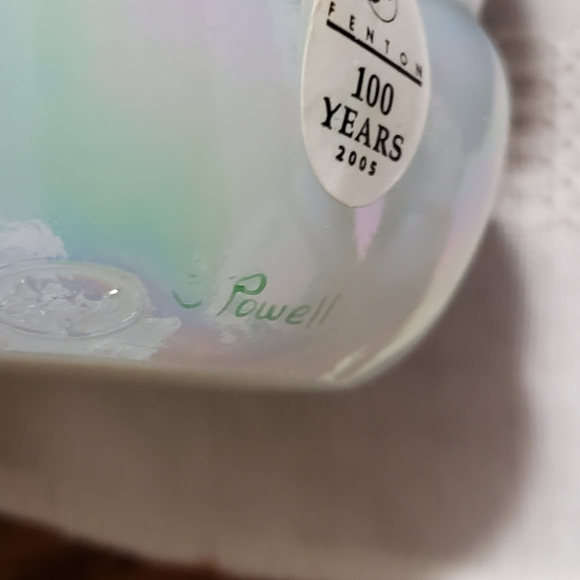 Super cute Fenton 100th Anniversary White Opalescent Teddy Bear - Picture 7 of 9